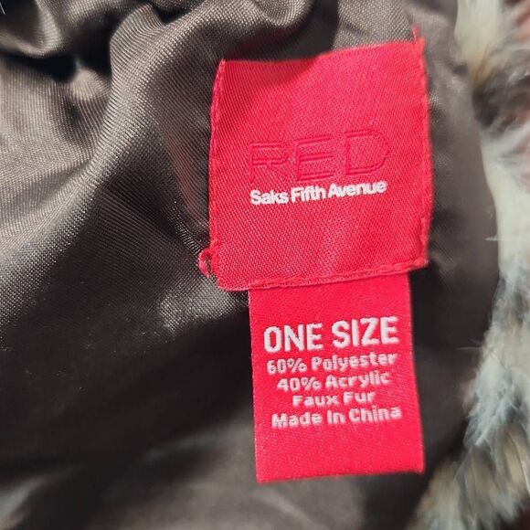 Red by Saks Fifth Avenue Women's One Size Leopard Print Acrylic Scarf - Picture 3 of 9